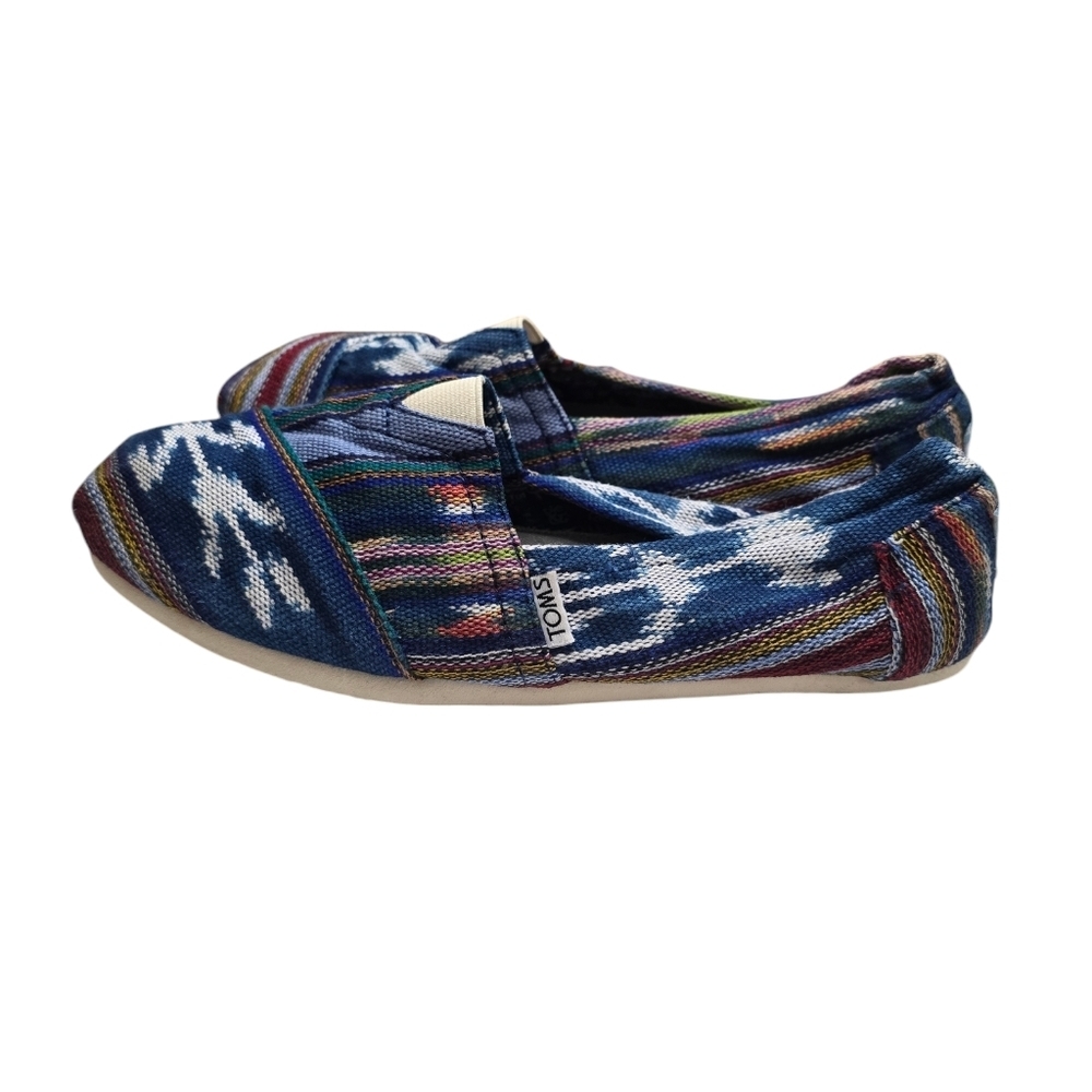 Toms Tribal Striped Flats W9 - Picture 3 of 8